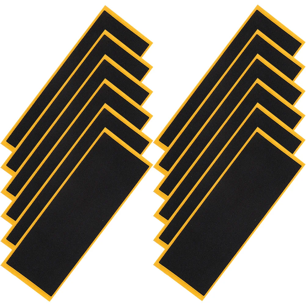 24 szt. Taśma antypoślizgowa na deskorolkę, piankowy materiał, antypoślizgowa powierzchnia, trwała przyczepność, łatwa w aplikacji naklejka na deskorolkę palcową.