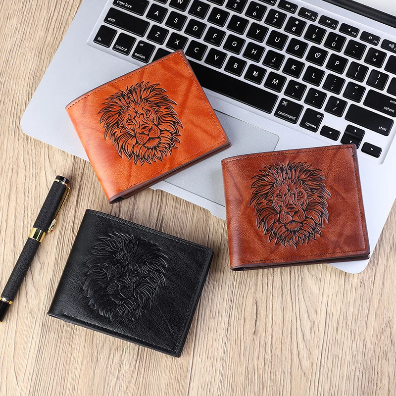 

Низкая цена Новый повседневный Лев настенный кошелек для мужчин Досуг Мужские держатели для карт Мужские тонкие мини-сумки из искусственной кожи Зажимы для денег Кошелек для мальчика C272
