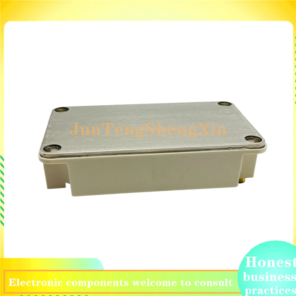 SKM600GA12E4 SKM900GA12E4 SKM300GA12E4 SKM400GA12E4 SKM800GA126DH12 Nowy moduł zasilania IGBT