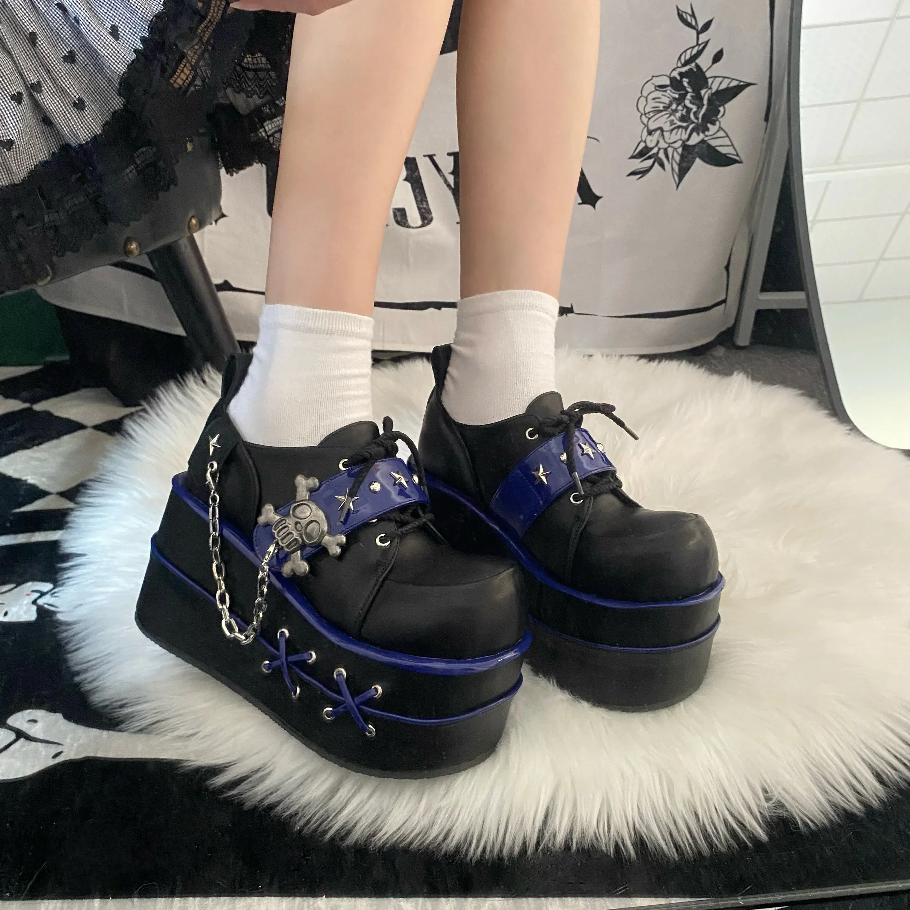 High-End Y2K Hot Girl Punk Women's Round Toe Platform Shoes Spring and Autumn Fashion Cool Metal Decorative Chain High Heels