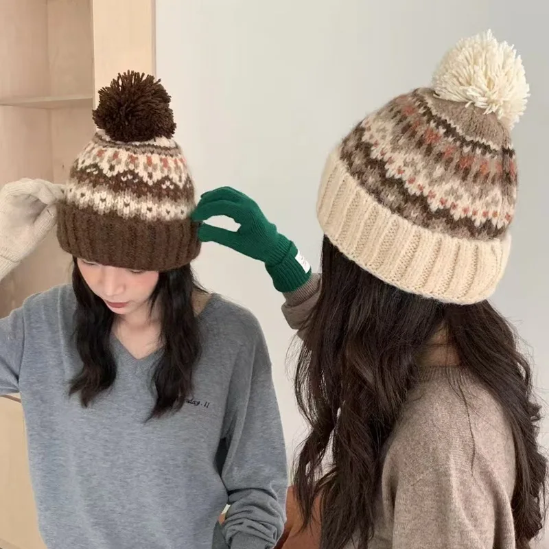 New Beanie Hat for Women Crochet Knit Slouchy Pom Pom Handmade Chunky Windeproof Beanie Winter Ski Warm Skull Cap