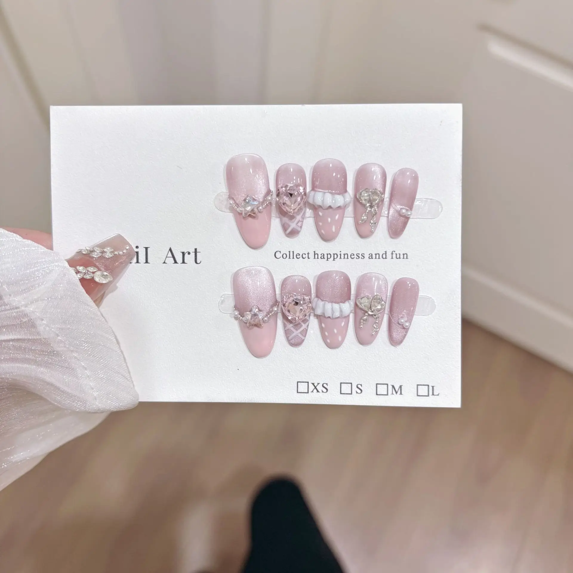 10pcs CAT EYE กดบนเล็บสีม่วง TULIP สวมใส่เล็บหัวใจฝรั่งเศสเล็บปลอมหวาน Bowknot เล็บเพิร์ลเพชรเล็บปลอม