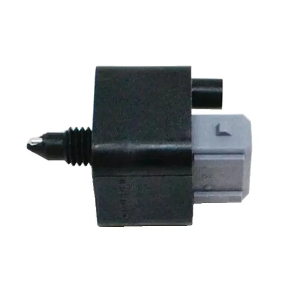 Sensor for Fuel Filter in For Land For Rover Discovery IV L319 Vehicles OEM LR084452 Designed for Optimal Performance