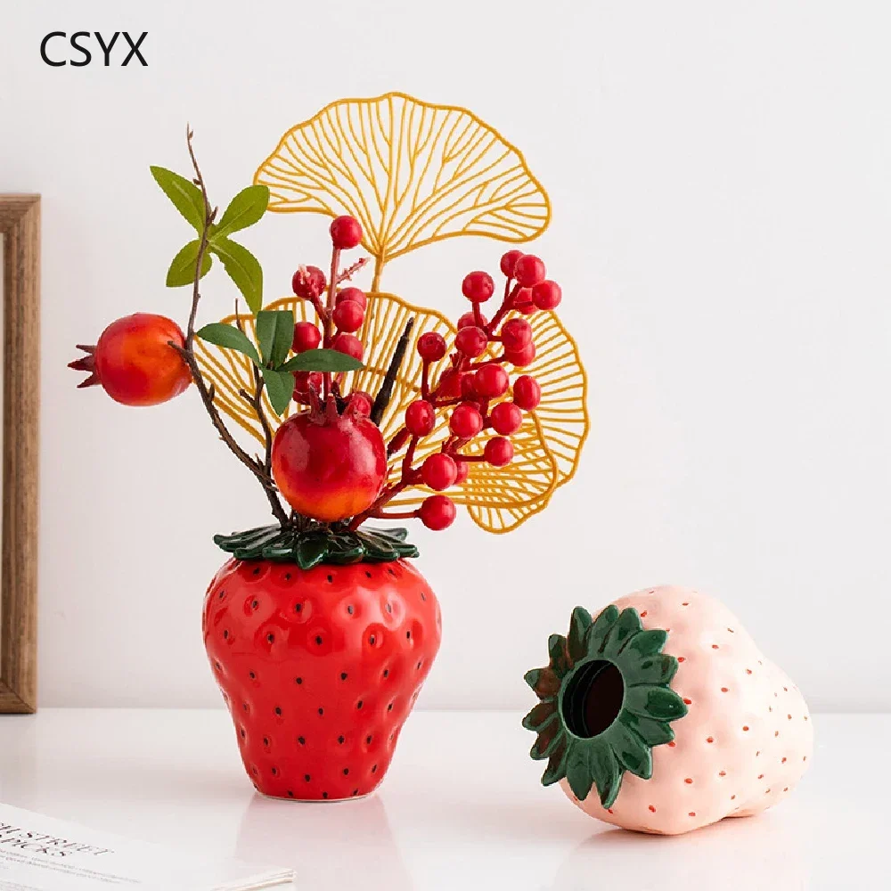 Vintage Inspired Strawberry Shaped Planter Pot  Ceramic Fruit Strawberry Vase for  Party Kitchen Office Home Decorations