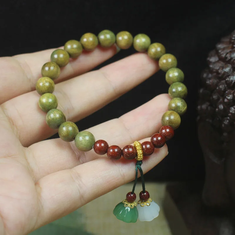 Green Sandalwood 8Mm Fragrance Handstring Good Luck Lotus Charms Men's And Women's Cultural Play Beads Rosary Wooden Bracelet