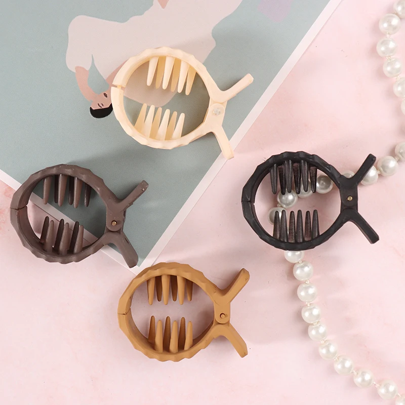 Round Hair Clip Grab High Ponytail Fixed Artifact Claw Hairpin Women Back Head Frosted Hairpin Anti-sagging Hair Style Claw Clip