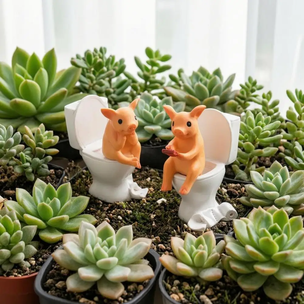 Cute Pig Sitting On Toilet Bathroom Statue, Tabletop Or Wall-Mount Decor — Father's Day Gift For Home & Office 1PC