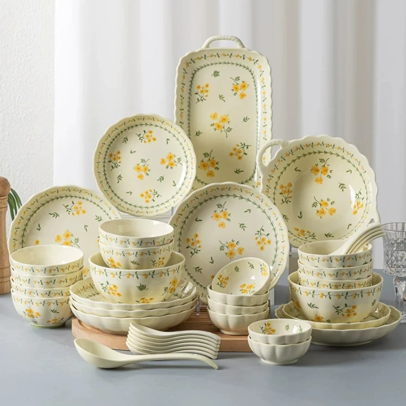 Modern Aesthetic Dinner Set Plates Full Set Design Italian Elegant Dinner Set Ceramic Designer Bajilla Ceramica Dinnerware
