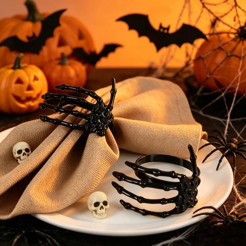 2-4PCS Halloween Skeleton Hand Napkin Cuff Ghost Hand Ring Black Napkin Holder for Hotel Banquet Table Setting Decoration