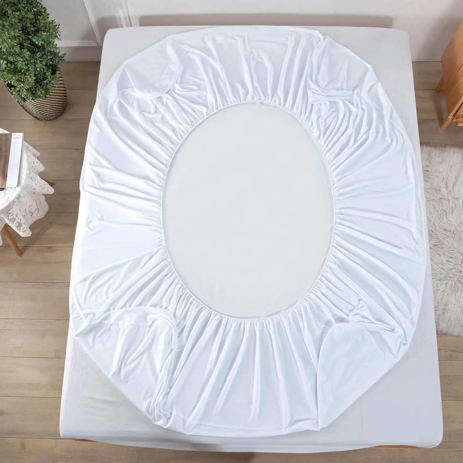 Waterproof Mattress Protector, Soft Comfortable Breathable Solid Color Bedding Mattress Cover Fitted Comfort & Protection