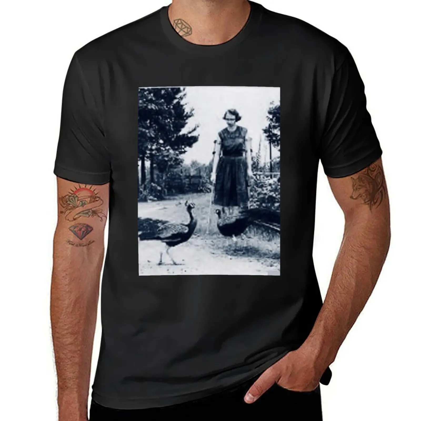 Flannery O'Connor feeding her peacocks T-Shirt quick drying aesthetic clothes funnys mens graphic t-shirts anime