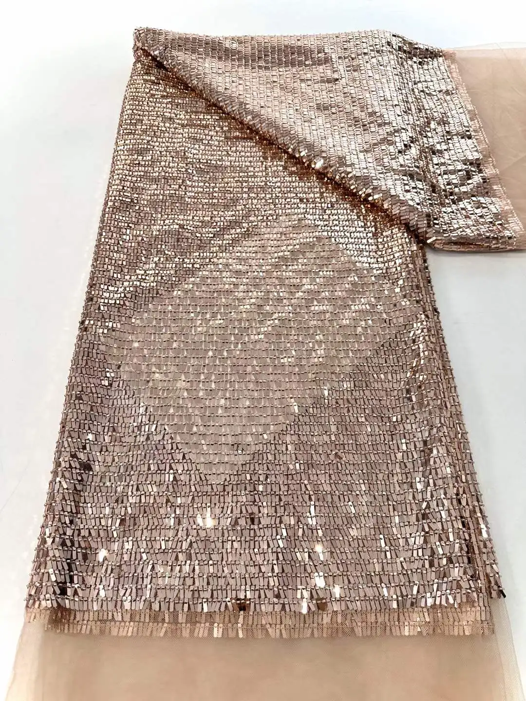 

High -End Luxury French Mesh Beaded Lace Fabric 2025 High Quality African Sequins Lace Fabrics For Nigerian Wedding Dress