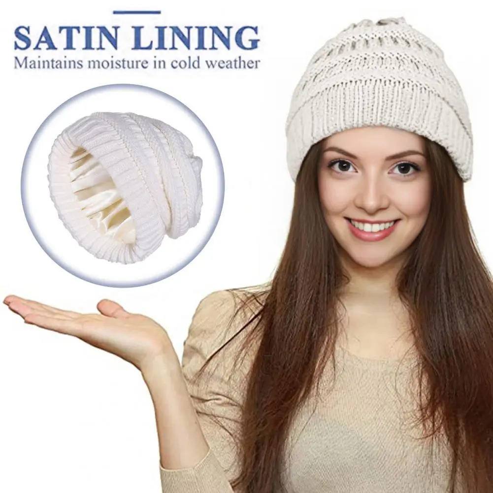 قبعة شتوية نسائية محبوكة قبعة كبيرة الحجم قبعة نسائية متماسكة مريحة مع بطانة من الساتان للأنشطة الشتوية الخارجية سميكة لركوب الخيل