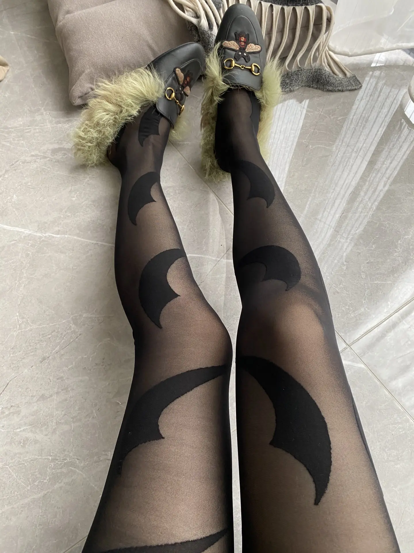 Skinny stripes cross wings black Women's knited Stockings