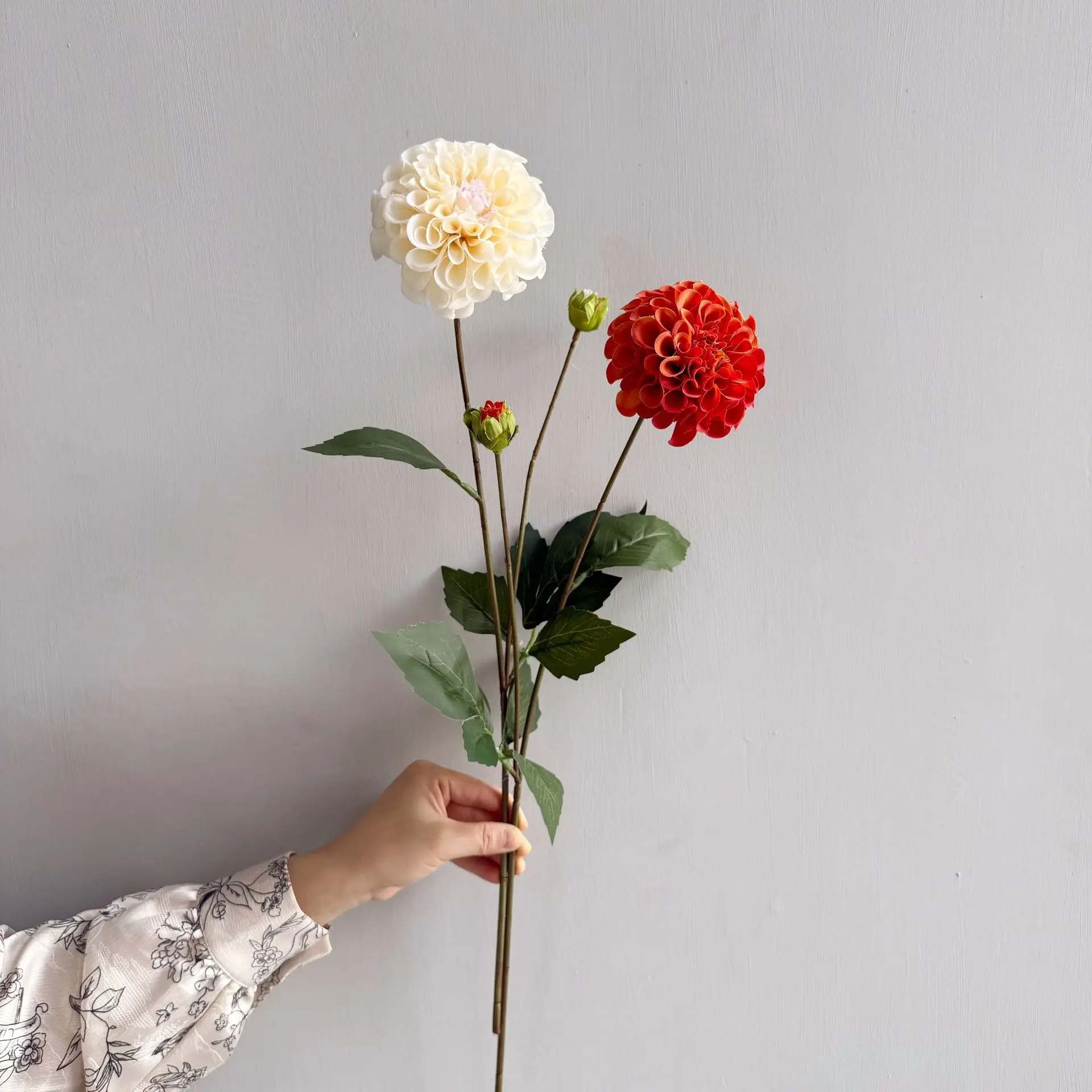 5 Stück Künstliche Feuchtigkeitsspendende Dahlien mit Echtem Touch, Künstliche Blumen für Brautsträuße, Hochzeitsdekoration, Party, Blumendekoration für Zuhause und Zimmer – Detail 8