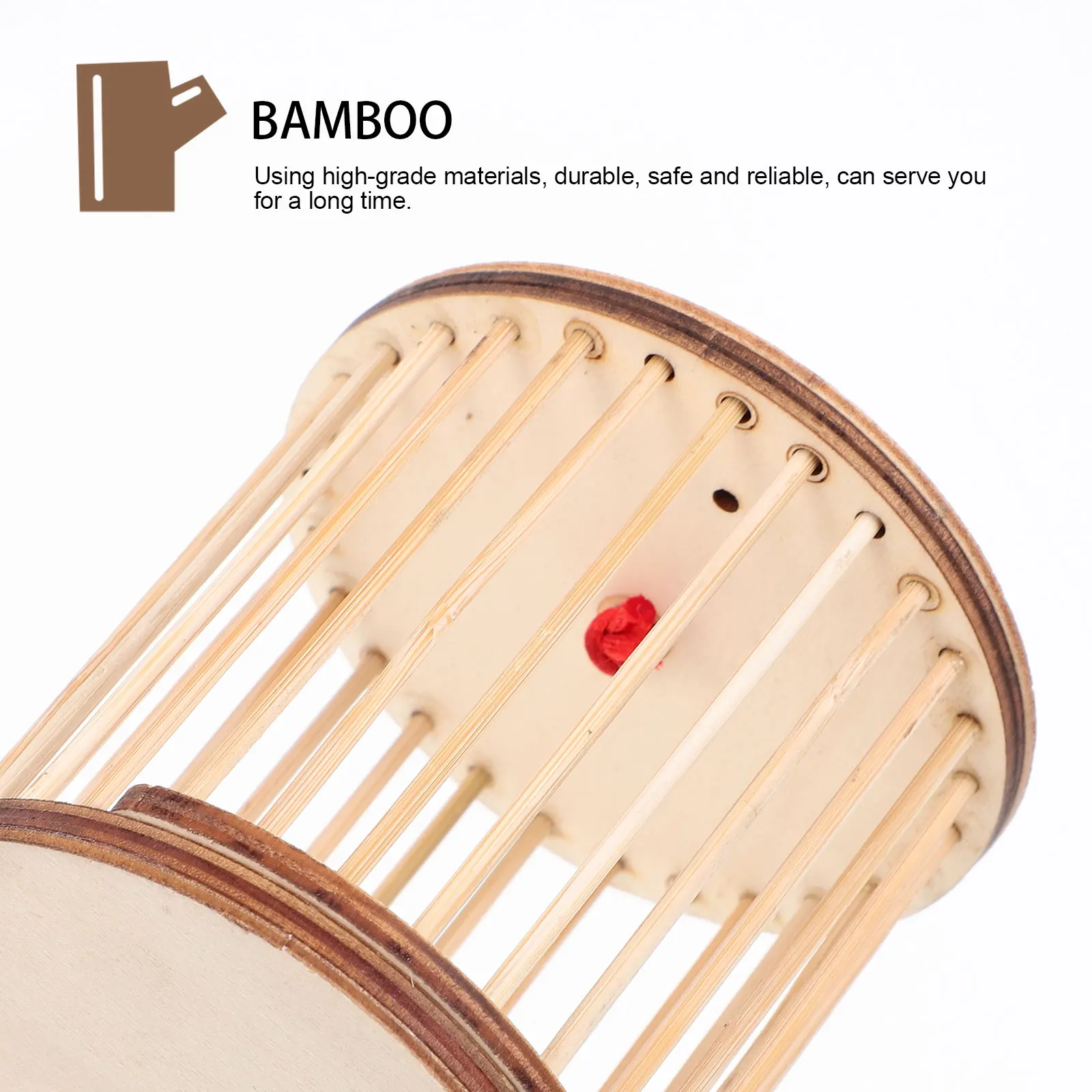 

Bamboo Cricket Cage Portable Durable Hanging Cage for Outdoor Grasshoppers Small Carrier Box Box Small Carrier