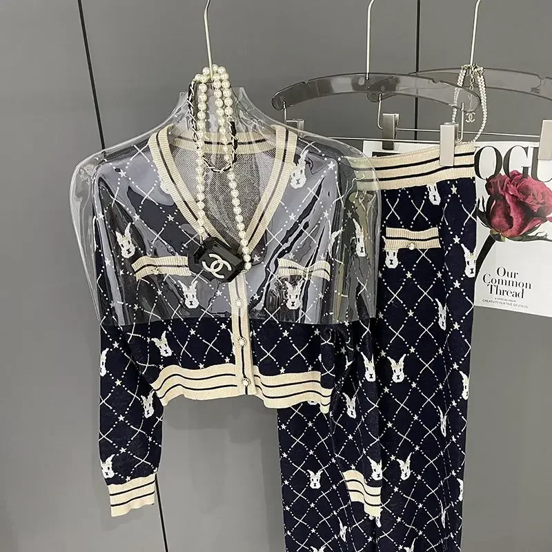 Nowa jesienna dzianinowa damska garnitur moda z dzianiny Socialite V-neck sweter krótki Top + spodnie szerokie nogawki zestawy dwuczęściowy strój