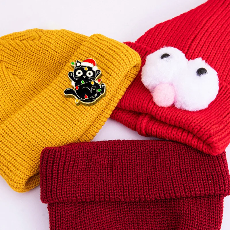 Creative Christmas Brooch Cute Cartoon Black Cat Christmas Tree Metal Pin Badge Diy for Clothes Bags
