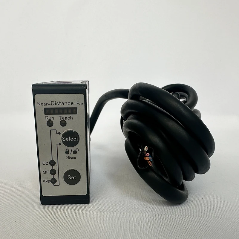 

1Pcs Original Brand New Laser Sensor CD33-30N-422, Dedicated for Distance Measurement