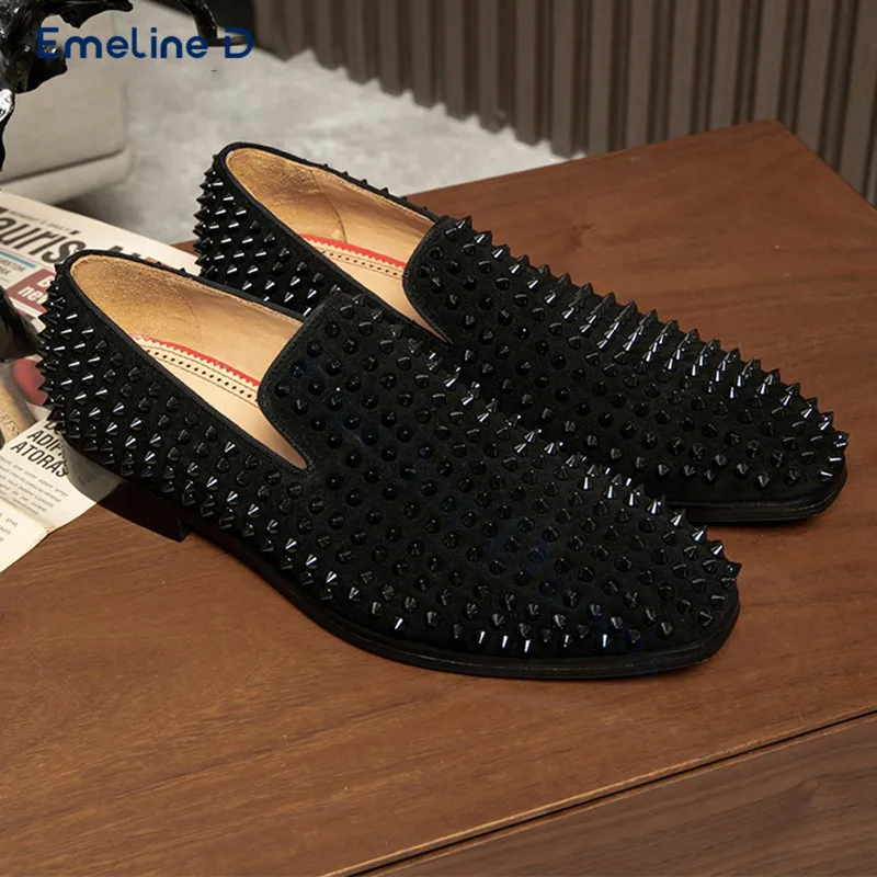 

Black Studded Pull-On Loafers Black Simple Casual Personality Men's Shoes Large Size Comfortable Business Daily Shoes