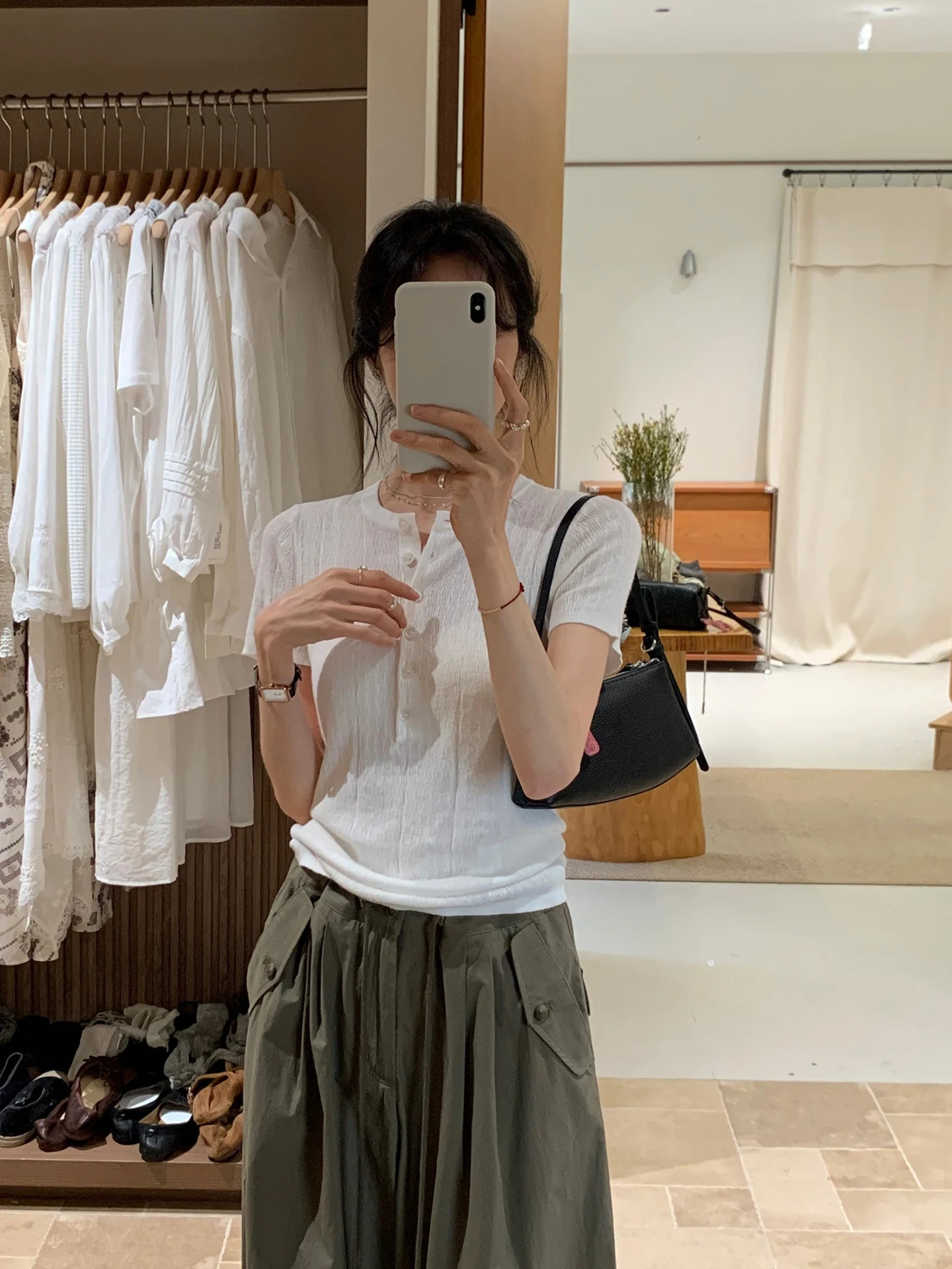 

BRIVIN Women's Linen Knitwear Button up Casual Loose Fit Short Sleeve round Neck Striped Pattern Slimming Top Spring New