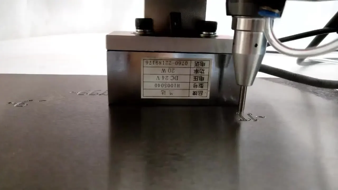 Hot Sale CNC Engraving Metal Serial VIN Dot Peen Engraving Machine for Chassis Number