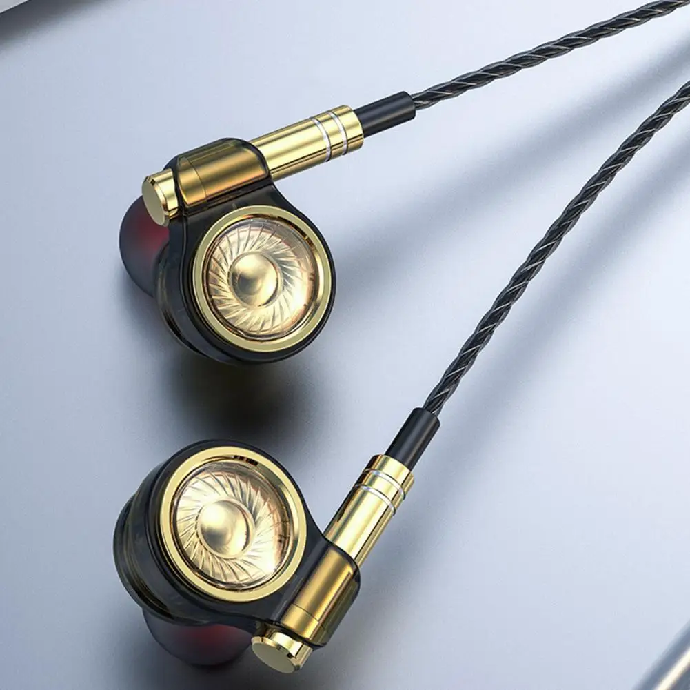 Wired Earphone Stereo Sound Super Bass Line Control Universal with Mic Enjoy Music Plug-and-Play Wired Headset Sports In-ear Ear