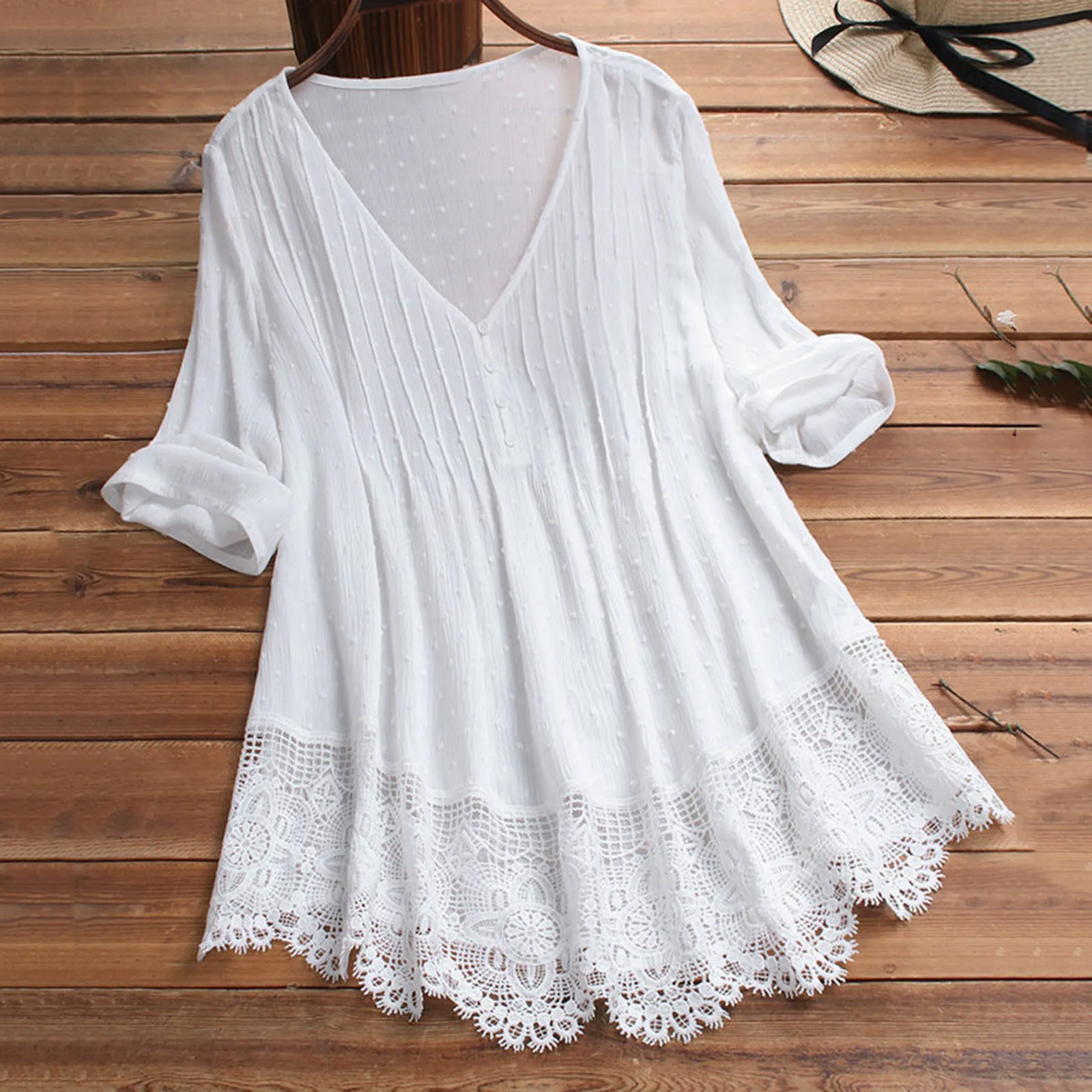 Women Tops And Blouses Spring Summer Cotton Lace Blouse Crochet Lace Blouses Shirt Women 3/4 Sleeve V Neck Loose Tops Plus Size