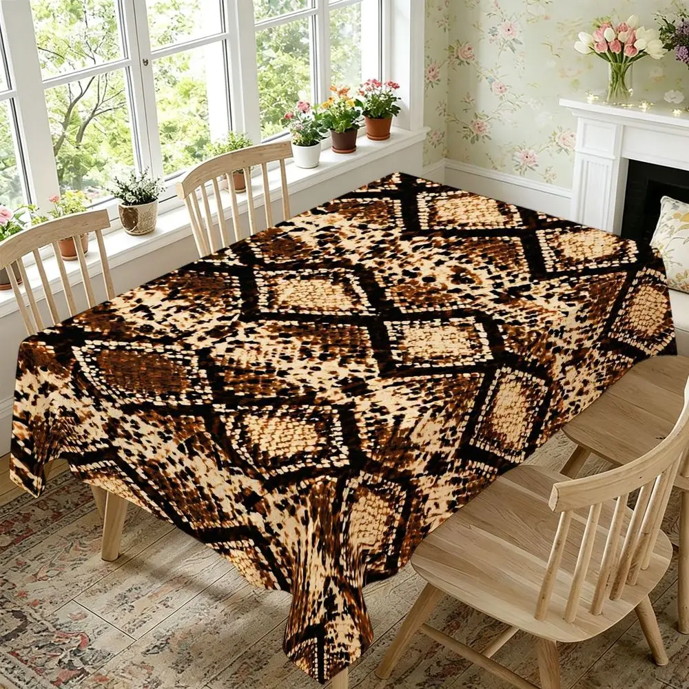 Geometric Diamond Pattern Tablecloth, Brown Snakeskin Texture Print, Modern Rectangular Table Cover for Dining Room, Kitchen, Home Decor, Washable Fabric, Elegant Style for Parties, Weddings, Holidays, Spring And Summer Table Setting