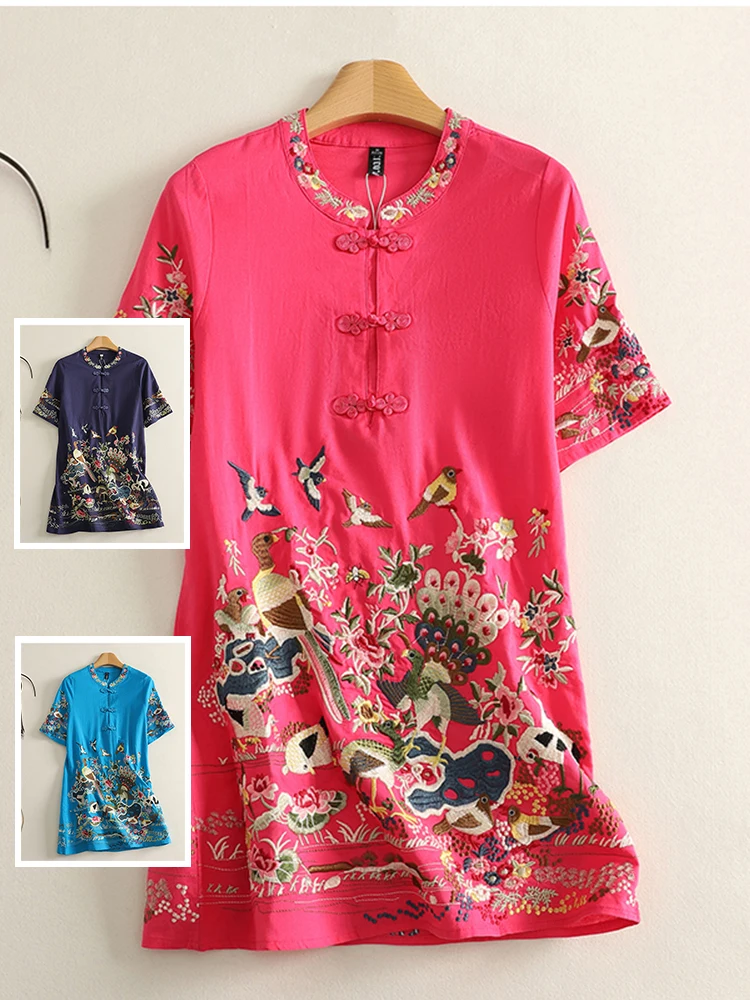 เดรสปักลายสไตล์เรโทร แนวชาติพันธุ์ ความยาวปานกลาง ไซส์พลัส สำหรับผู้หญิง แฟชั่นกระดุมกลม คอปก แขนสั้น เหมาะสำหรับฤดูร้อน
