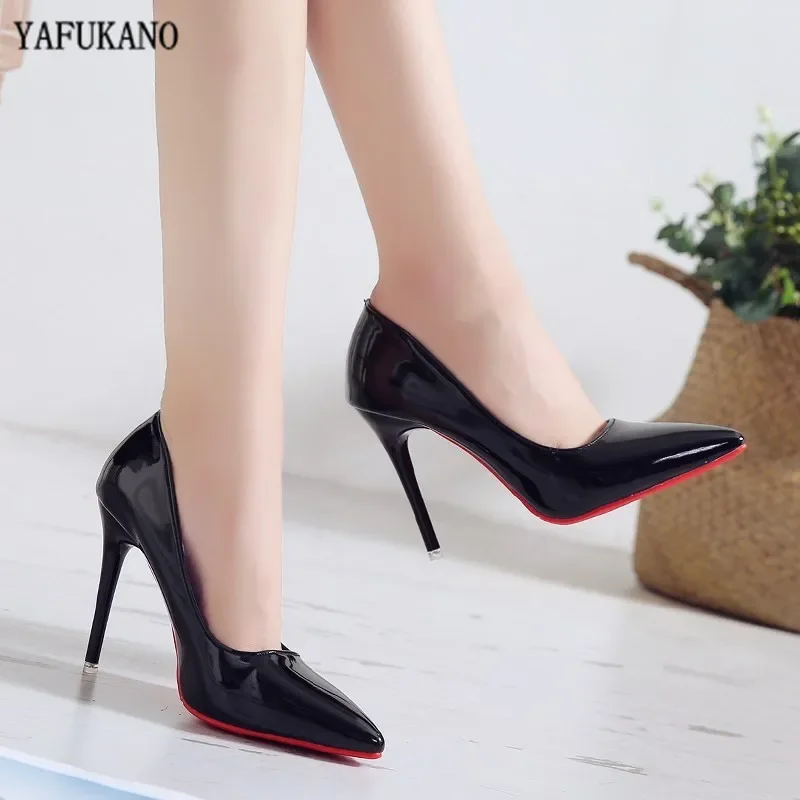 

Sexy Nude Color High Heels Fashion 10cm Thin Heels Pumps Patent Leather Red Sole Single Shoes Wedding Banquet Woman Shoes 42 43