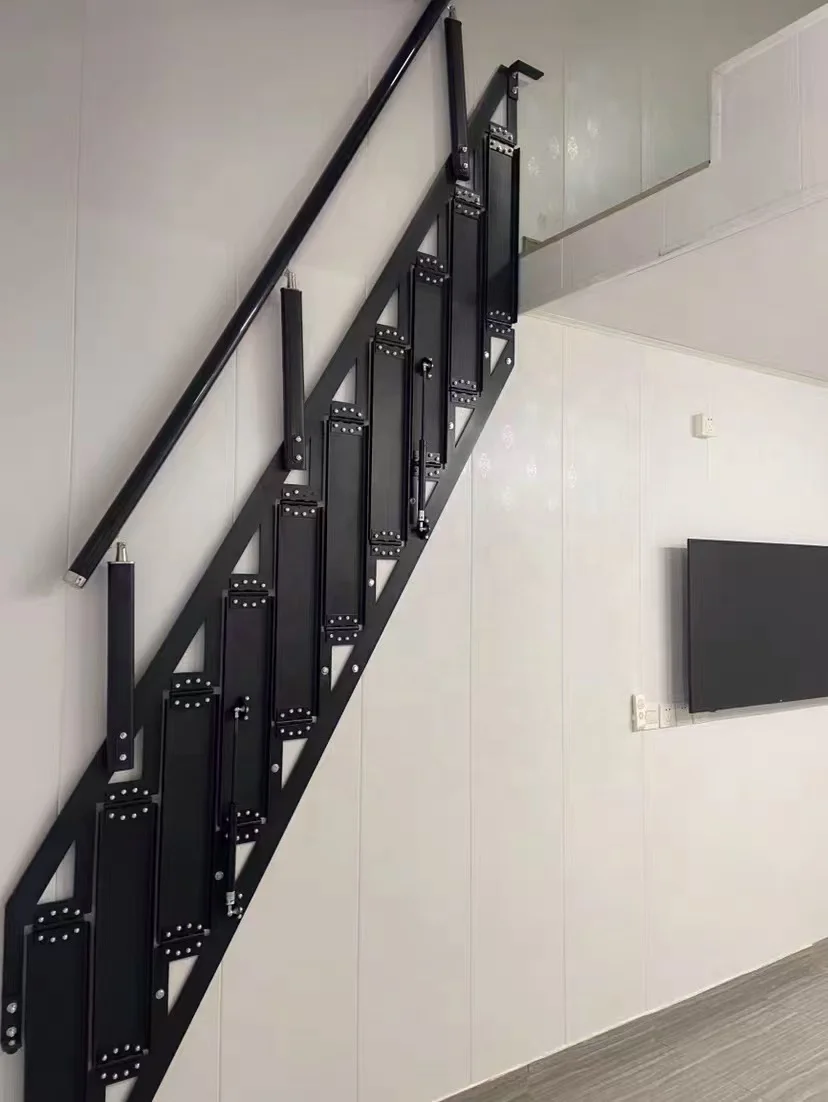 ！@Hidden Side-mounted Telescopic Staircase, a Practical and Stylish Wall-mounted Household Staircase That Is Invisible.