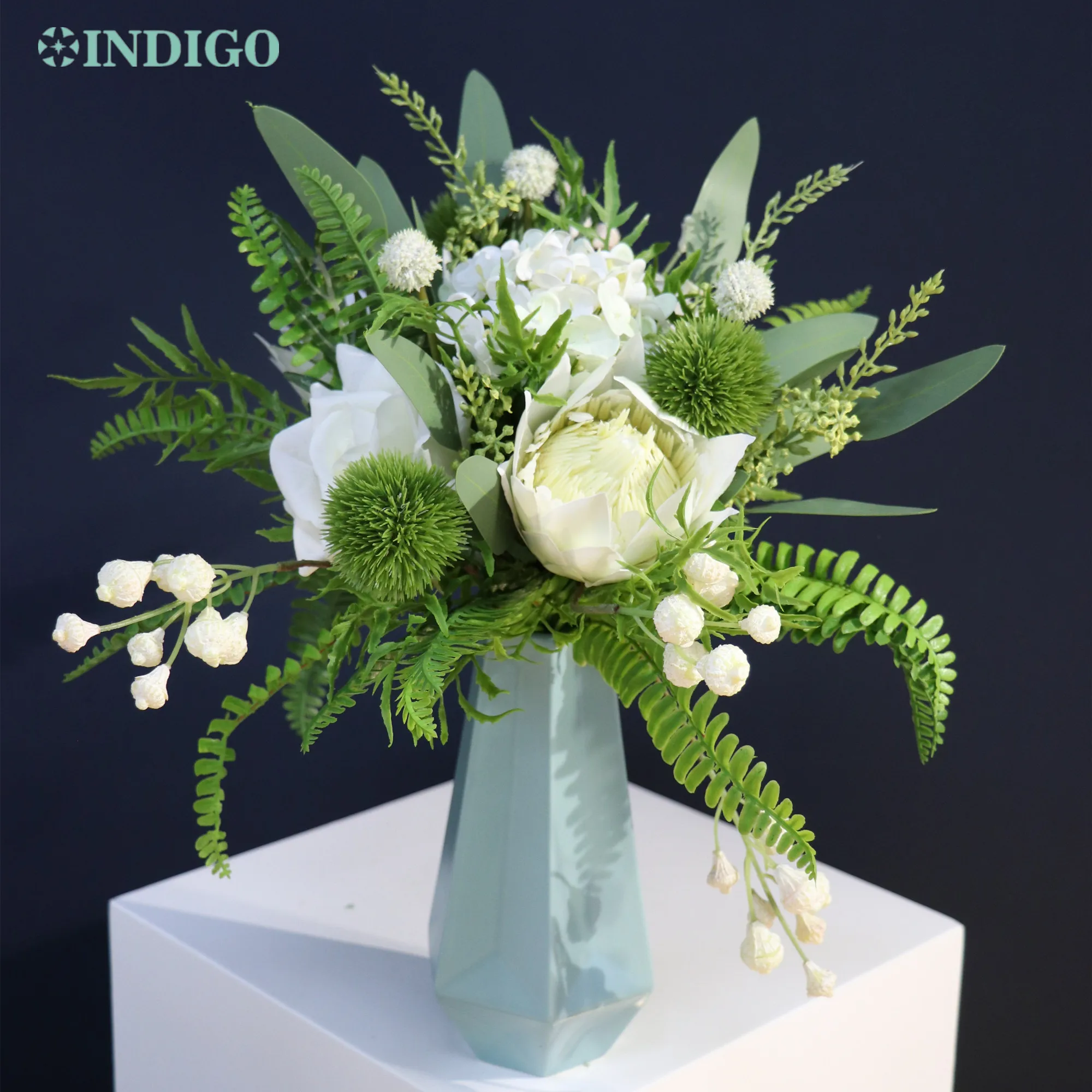 

INDIGO-Artificial Flower Bouquet for Home Decoration, White Protea, Calla Green, Eucalyptus Tulip, Handmade, Event, Gift