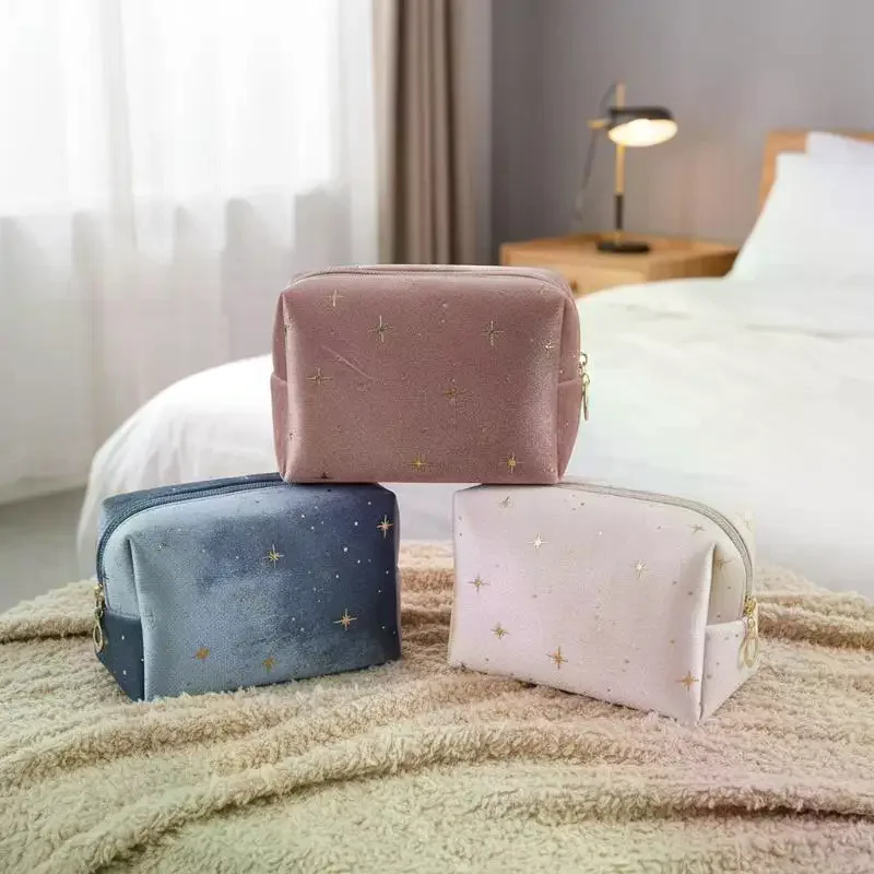 Cosmetic Pouch Spacious Velvet Cosmetic Bag Travel Toiletry Organizer With Star Pattern Portable Makeup Case For Lipstick