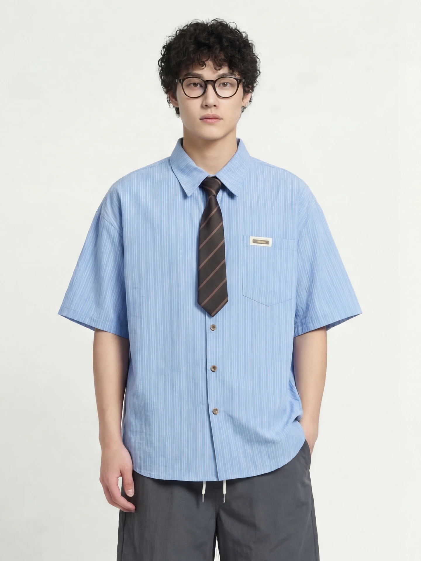 

Свободная рубашка в полоску с коротким рукавом, повседневная, дышащая, из смесового хлопка и полиэстера, летняя мода