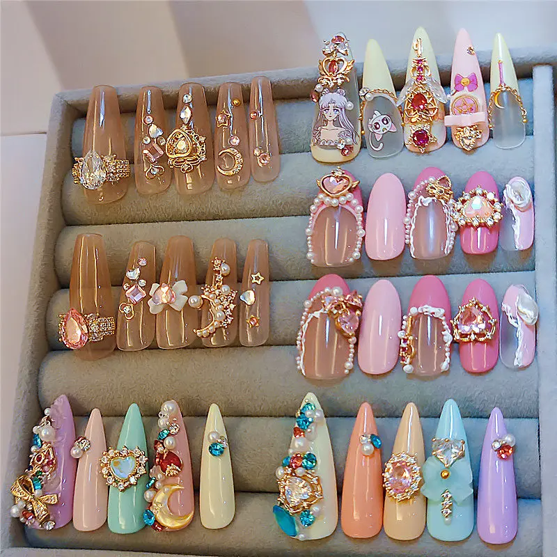 ชุดอุปกรณ์ตกแต่งเล็บลายเซเลอร์มูน 3 มิติ ประดับเพชรซิคอน งานศิลปะเล็บสไตล์ญี่ปุ่น สาวสวย วัสดุทำเล็บ