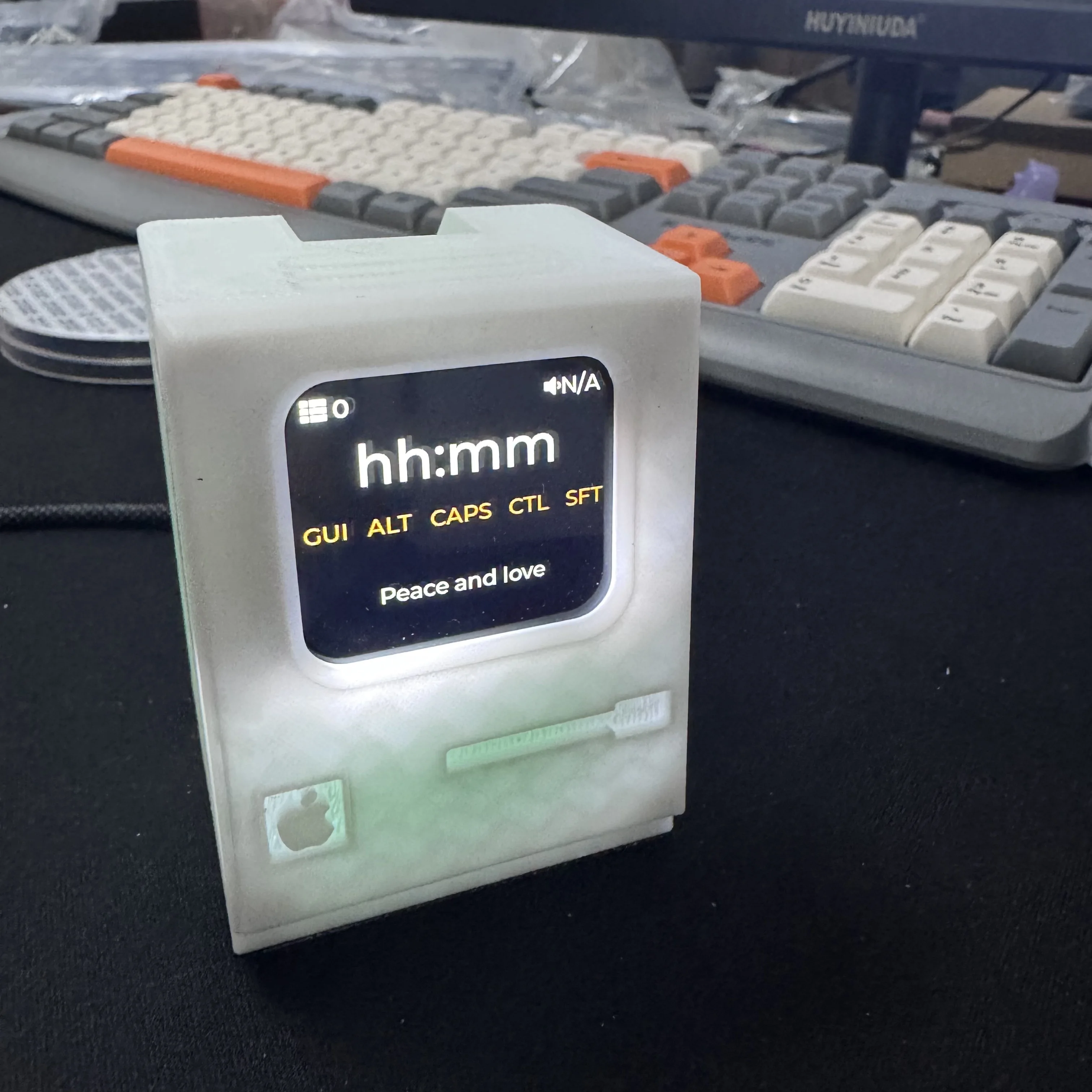 Kinesis سبليت لوحة المفاتيح عدة مخصصة Qmk إعداد 2.4g اللاسلكية Hot-swap قارورة مفتاح Change10-layer تخطيط FDM ثلاثية الأبعاد تصميم قذيفة مطبوعة