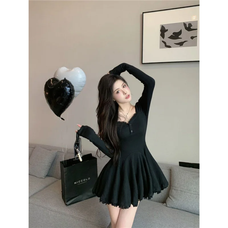 hot girl lace dress female spring and autumn slimming tight waist small wires hardshell short skirt