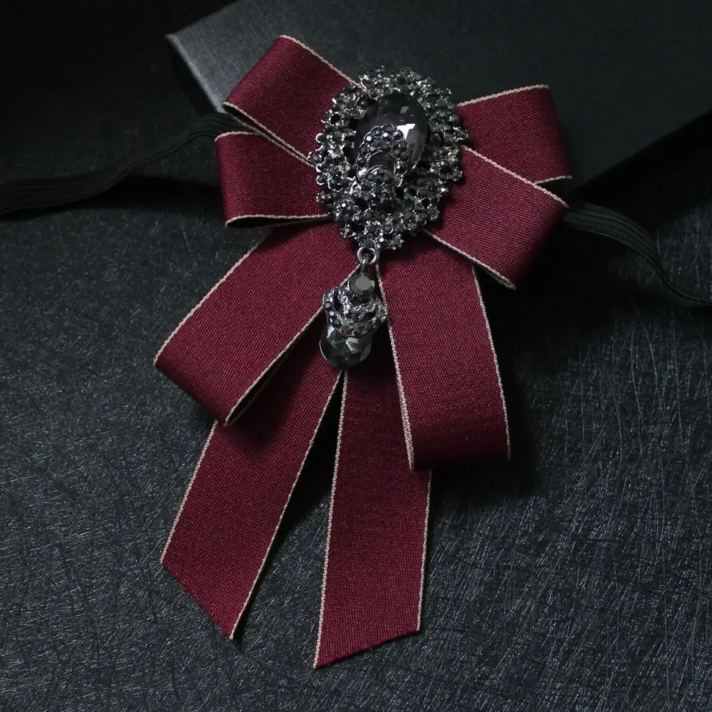 Fashion Ribbon Ribbon Bowtie Crystal Rhinestone Bow Tie Fabric Cloth Art Handmade Ribbon Bow Brooch For Men and Women