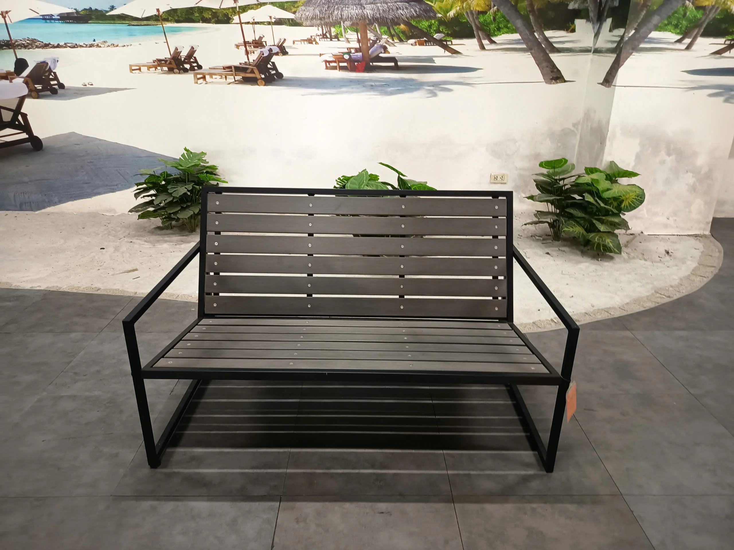 ม้านั่งสนาม 2 ที่นั่ง โครงเหล็ - Outdoor Furniture Vietnam บทวิจารณ์และราคา
