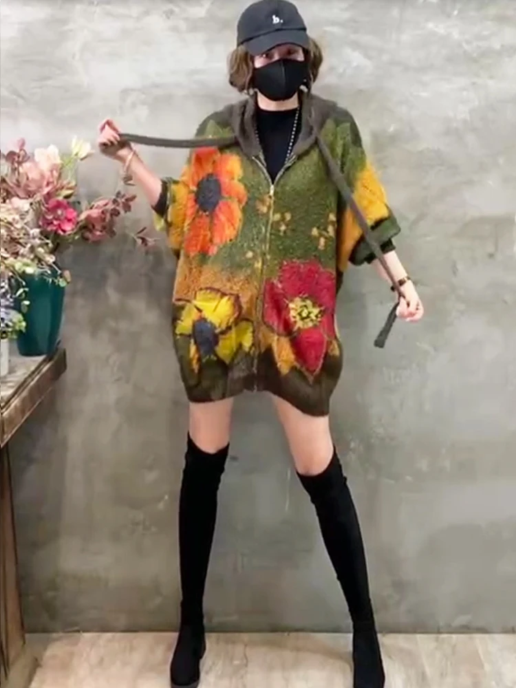 Maglieria moda femminile invernale da donna maglioni caldi con cappuccio stampati classici larghi da donna cardigan di grandi dimensioni floreali