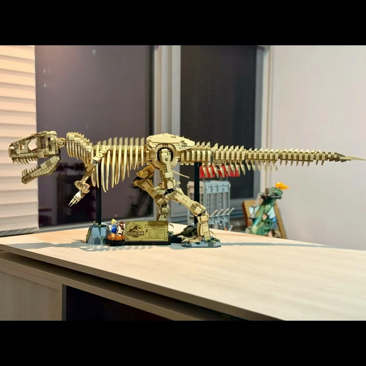 新しい 3145 個 76968 恐竜化石ティラノサウルスレックスデスクトップ装飾恐竜ワールドパーク子供男の子の誕生日プレゼント