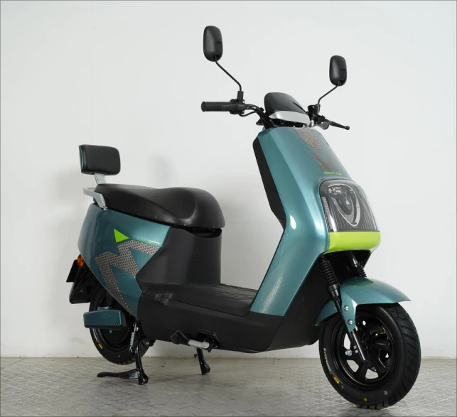 2023 cheap fashionable design electric scooter motorcycle