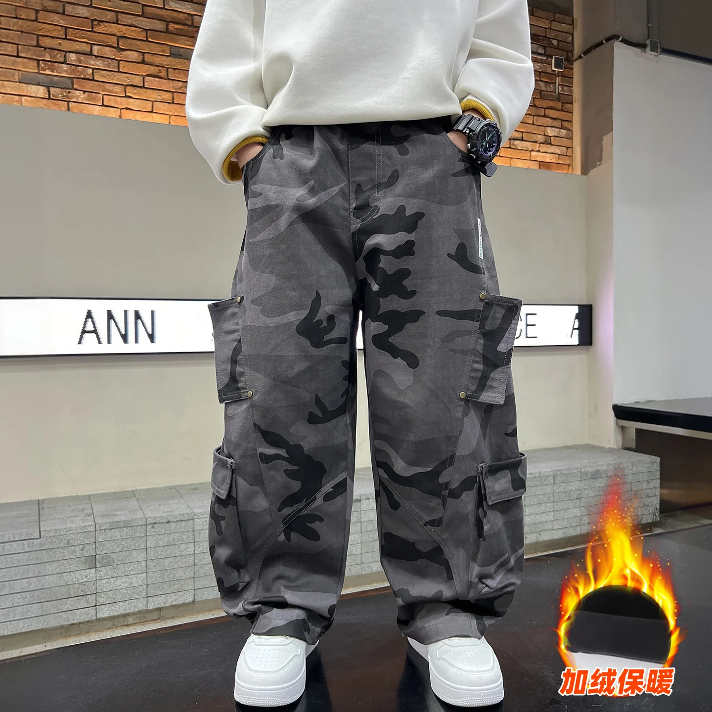 

Boy's Pants with Fleece Camouflage Pants for Winter 2025 New Loose Sports Pants.4-15year