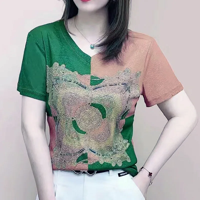 Fashion V-Neck Printed Asymmetrica Diamonds Blouse Women Clothing 2023 Summer New Oversized Casual Pullovers Short Sleeve Shirt
