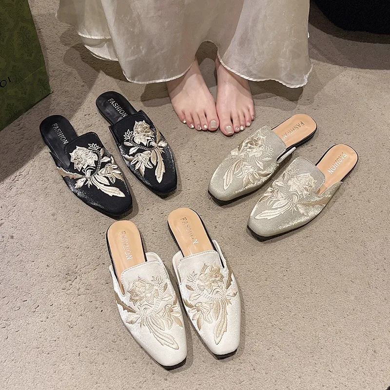 

Women Shoes New Chinese-style Embroidery Casual Slippers Fashion Baotou Half Slipper Outdoor Walking Flat Slippers Zapatos Mujer