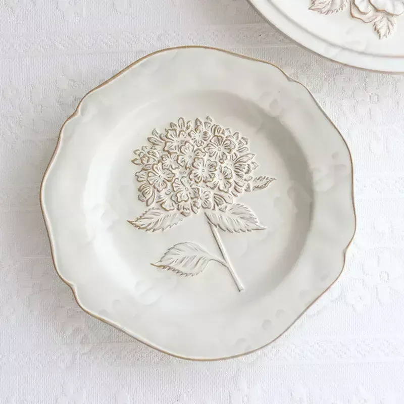 

Vintage Style Dinner Plate Tulip Relief Ceramic Dinner Plates Steak Pasta Dishes Cake Dessert Fruit Vegetable Salad Tableware