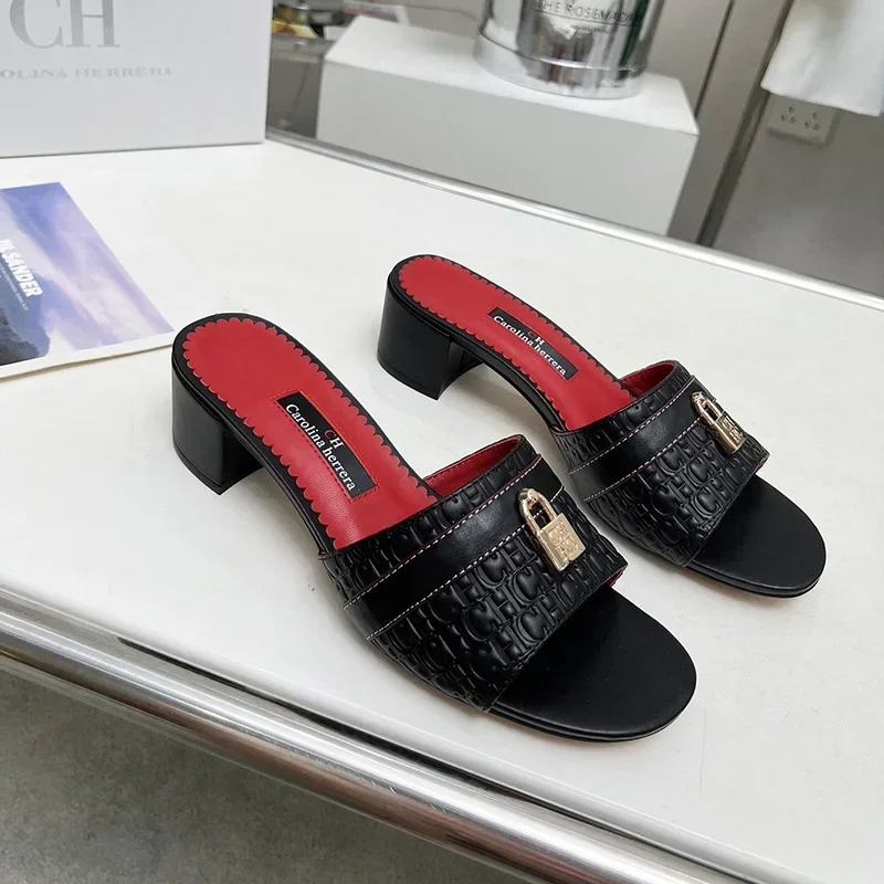 

CH Luxury Heels Office Sandals for Women 2026 Elegant Fashion Shoes upper lock buckle Designs Slippers Retro Beach Flat Slippers