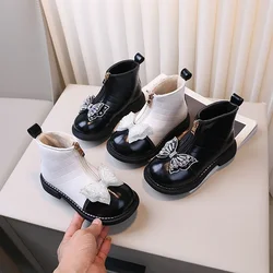 Scarpe da principessa calde per bambini stivali antiscivolo per ragazze con fiocco dolce 2024 nuovi stivali corti in pelle per bambini con cerniera frontale