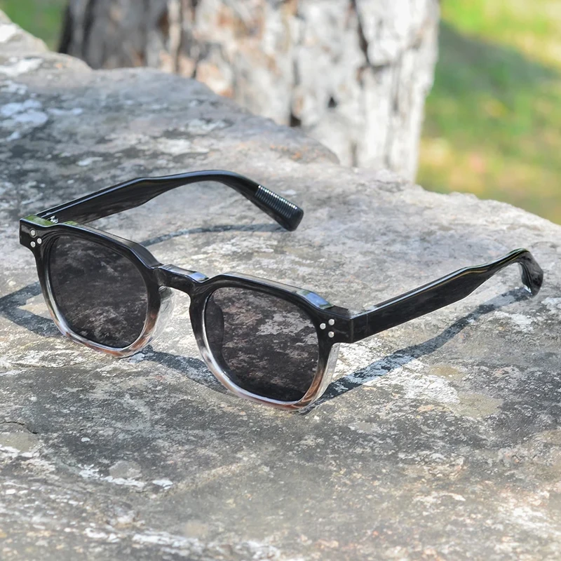 JNPCXI Square Rivets Sunglasses for Women Men Vintage Trend Trending Sun Glasses Ladies Beach Shades Male Female UV Protection